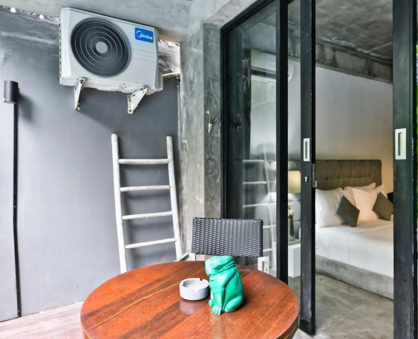Balissimo Apartment By Betterplace Seminyak