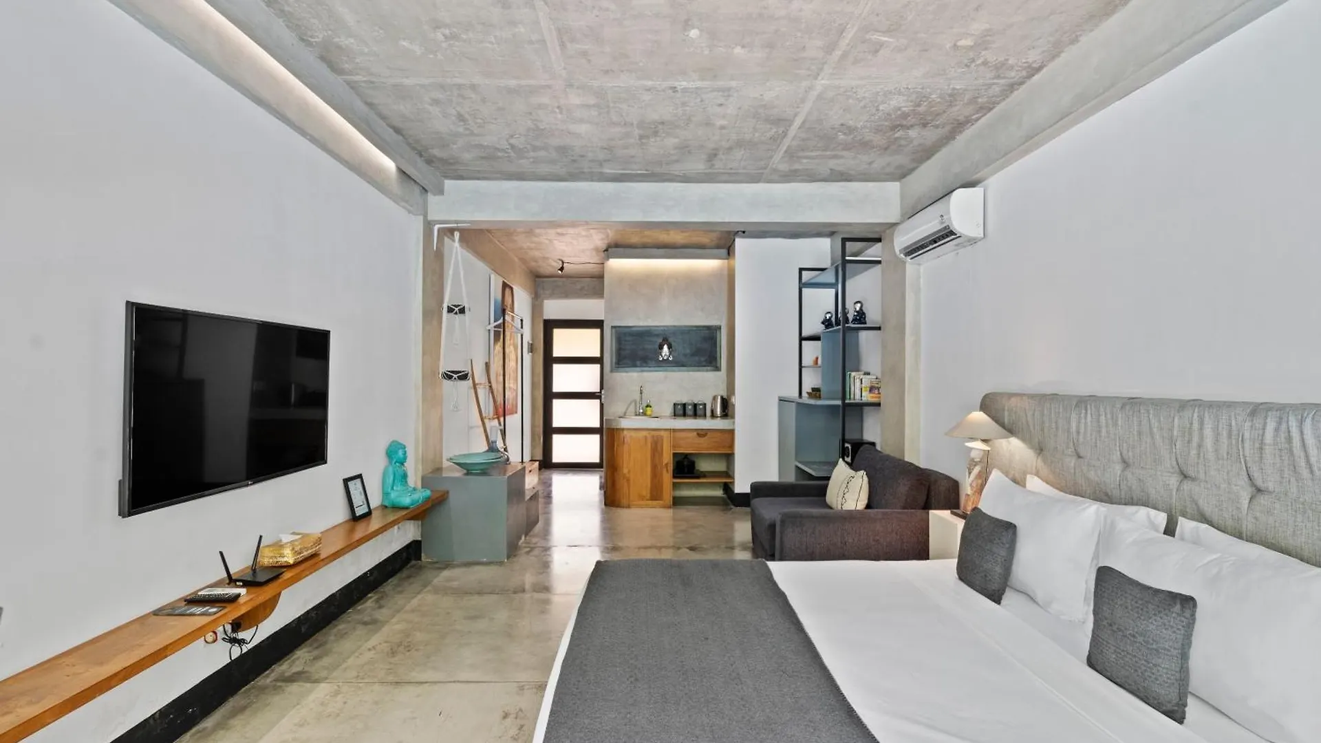 Balissimo Apartment By Betterplace Seminyak